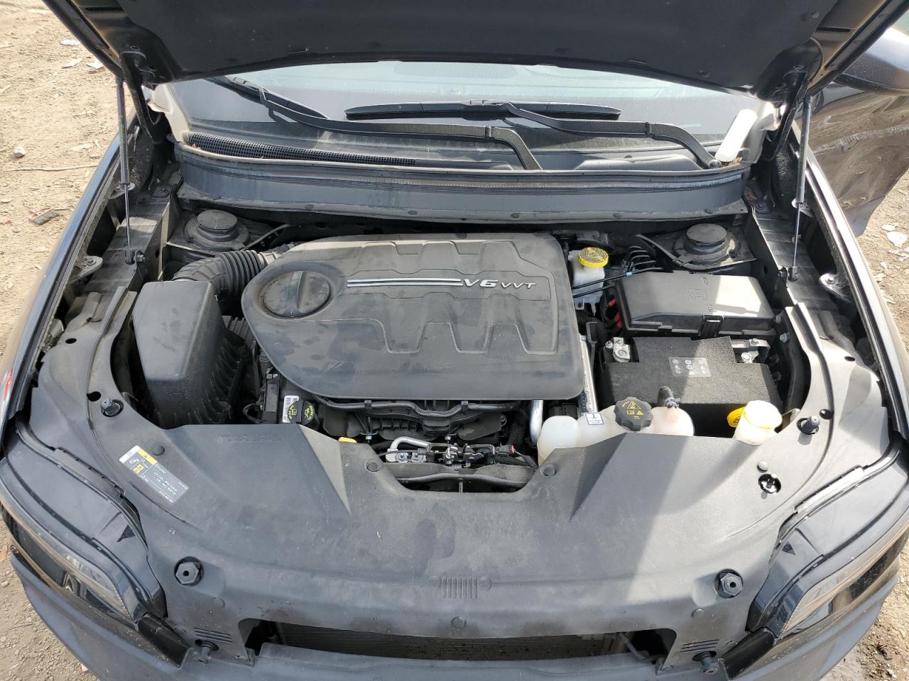 2020 Jeep Cherokee Trailhawk VIN: 1C4PJMBX2LD563917 Lot: 84918775