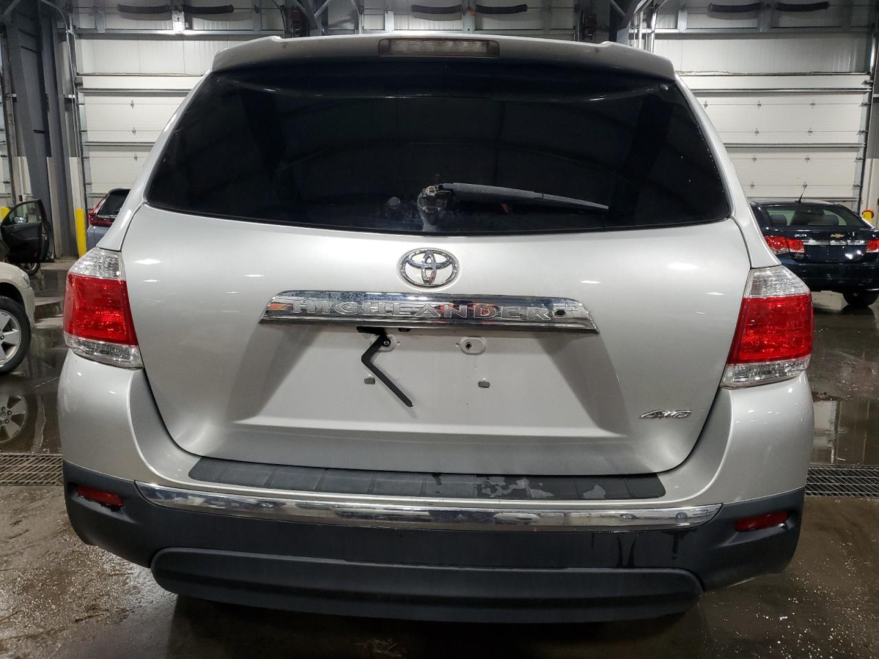 2012 Toyota Highlander Base VIN: 5TDBK3EH4CS165165 Lot: 85186345