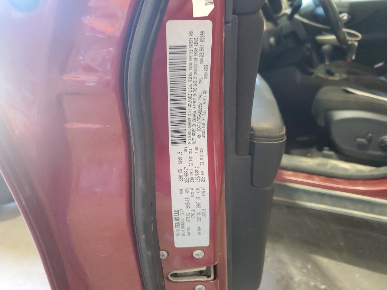 2017 Jeep Cherokee Latitude VIN: 1C4PJLCB5HW660957 Lot: 82473535