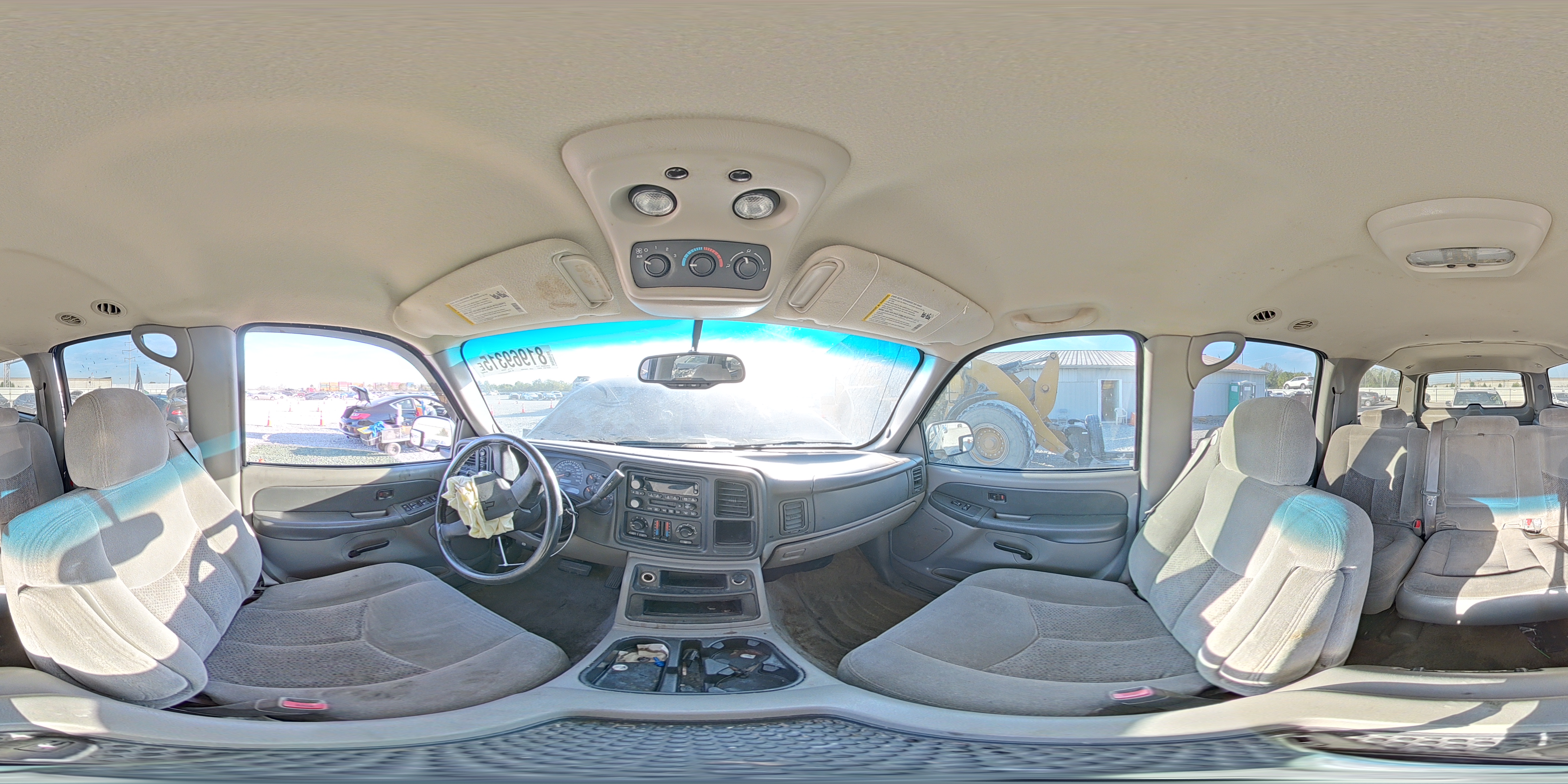 2003 Chevrolet Suburban K1500 VIN: 1GNFK16Z23J225431 Lot: 81969315