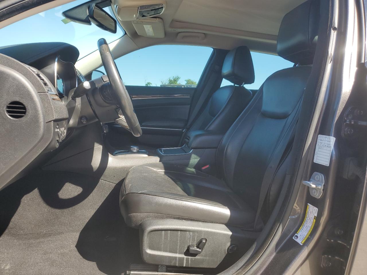 2019 Chrysler 300 Limited VIN: 2C3CCAEG0KH594821 Lot: 86301495