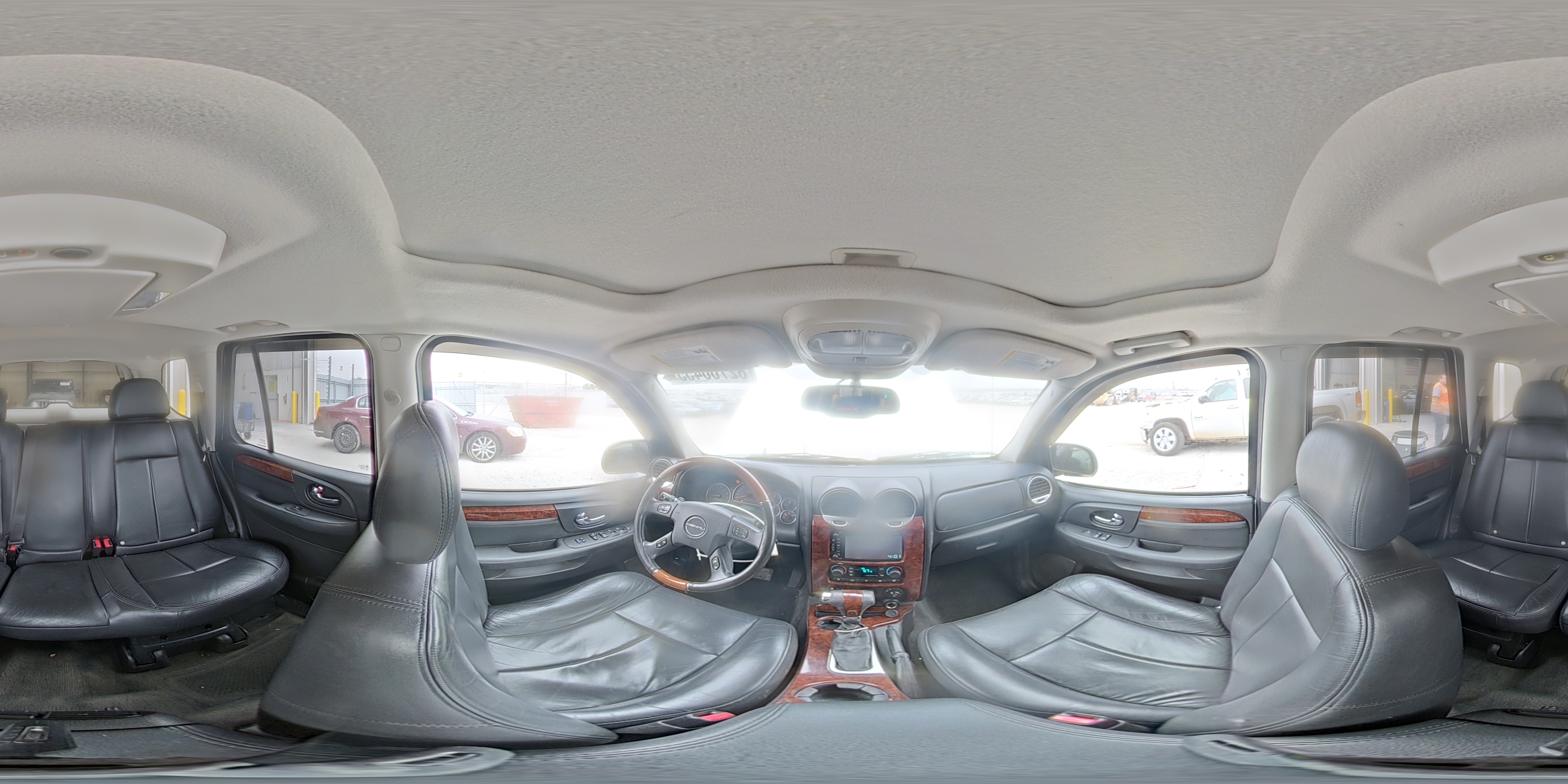 2007 GMC Envoy Denali VIN: 1GKET63M572275767 Lot: 82700455