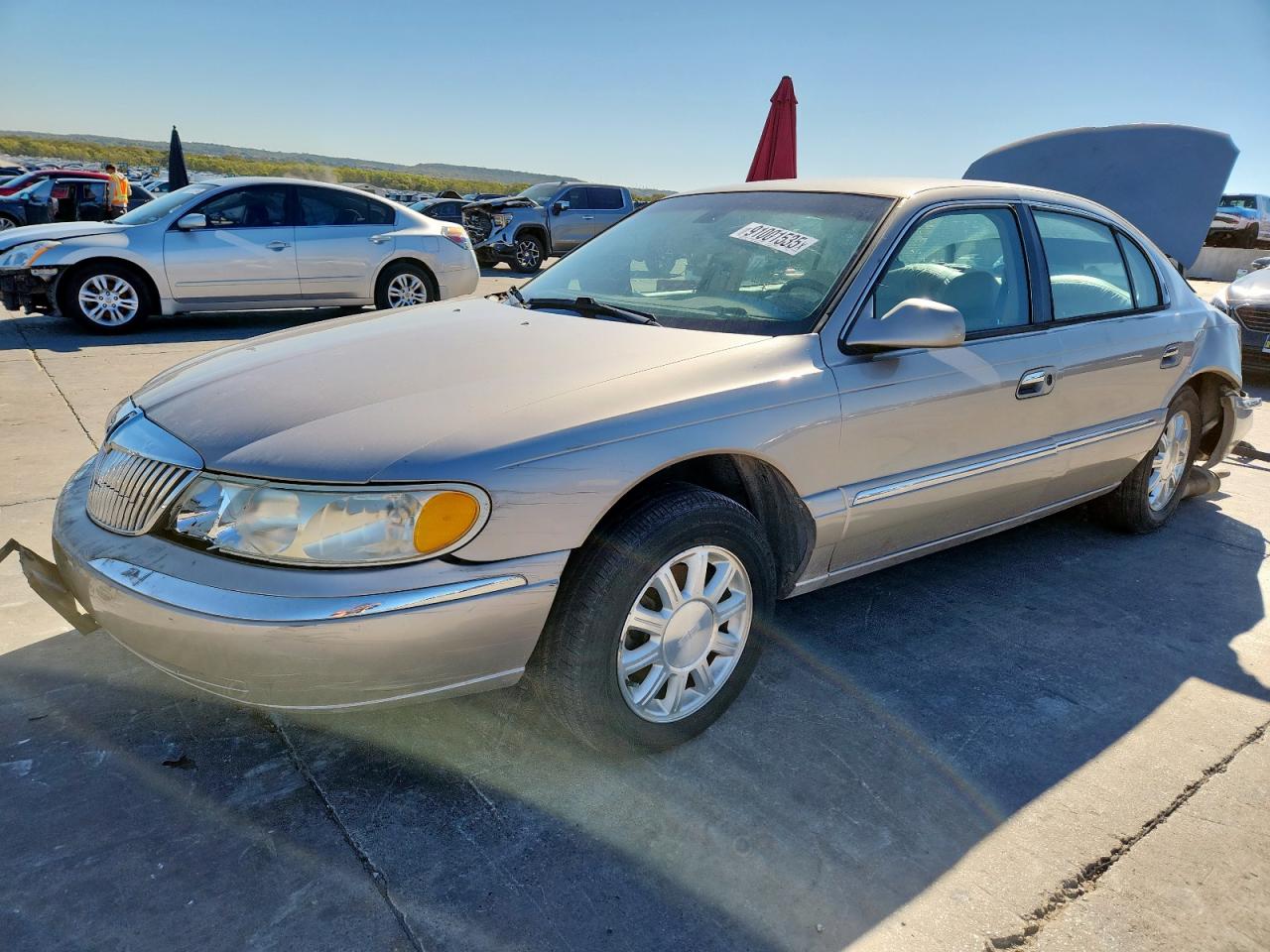 2000 Lincoln Continental