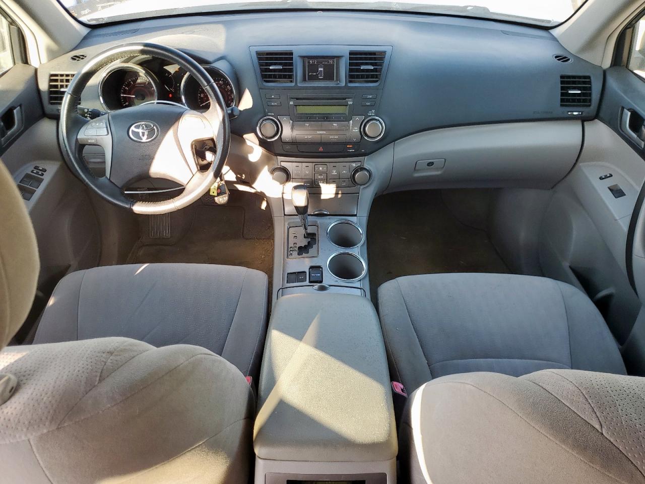 2009 Toyota Highlander Sport VIN: JTEDS43A892075551 Lot: 82300575