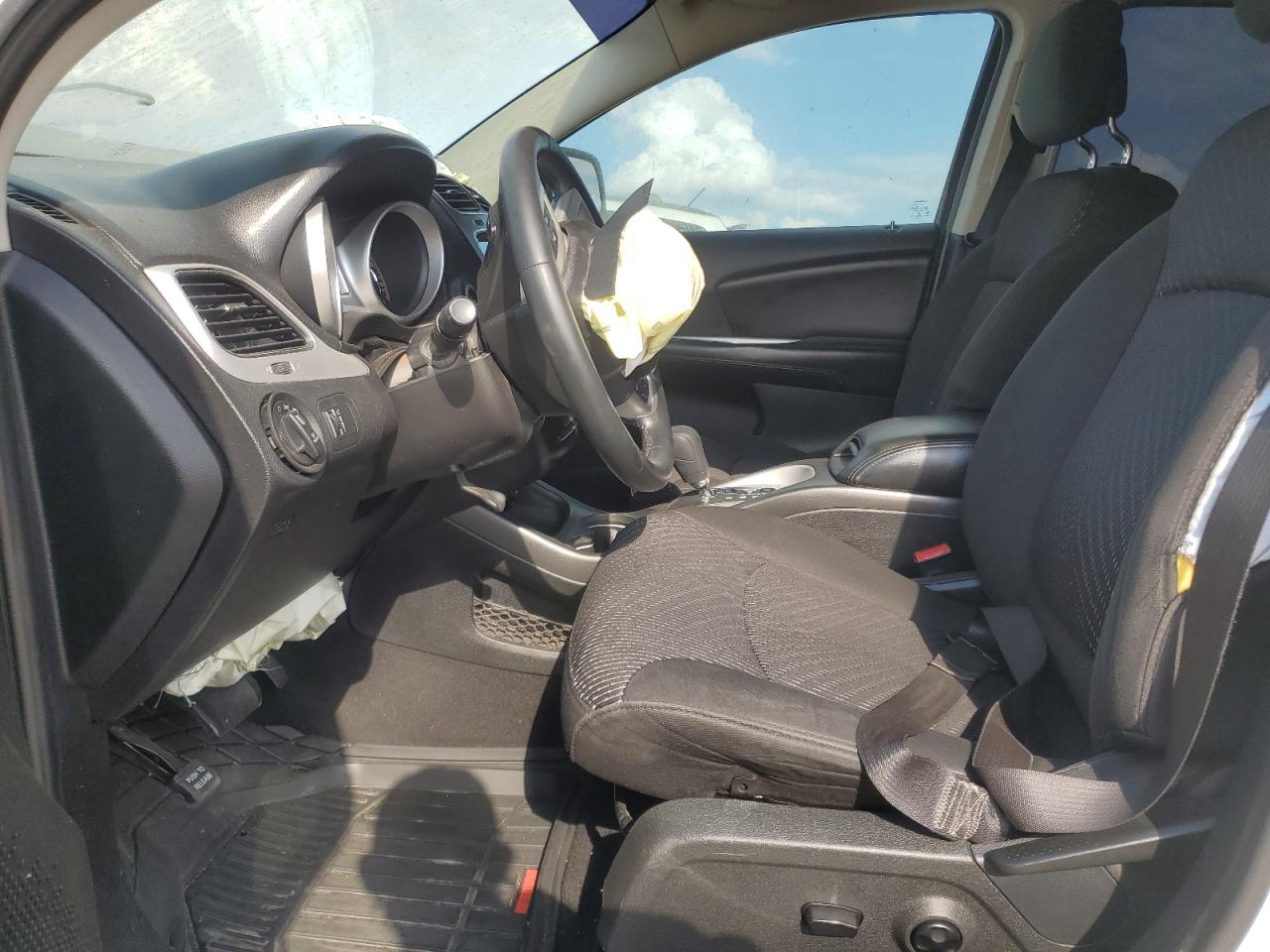 2015 Dodge Journey Sxt VIN: 3C4PDCBB0FT747743 Lot: 86463295