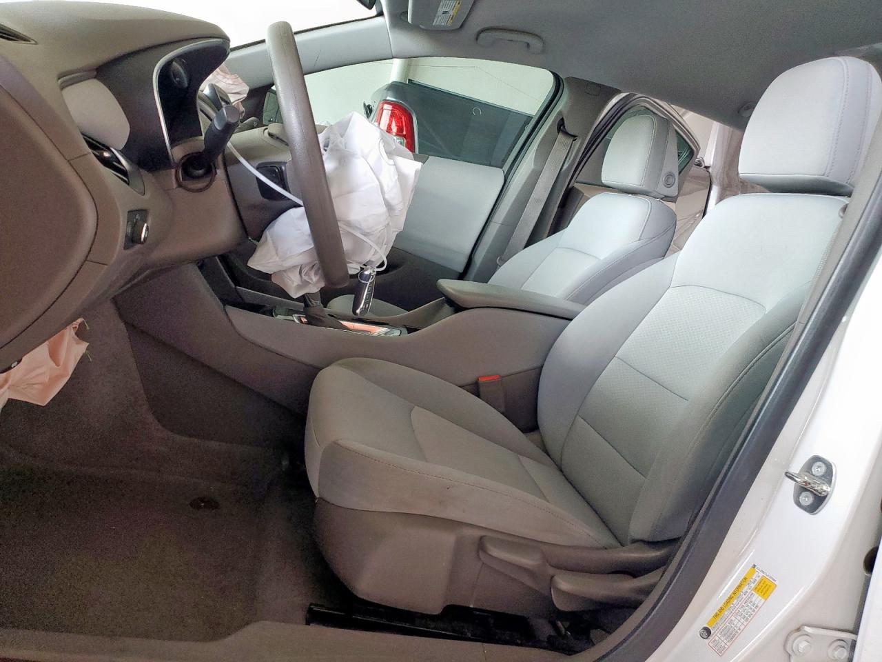 2018 Chevrolet Malibu Ls VIN: 1G1ZB5ST9JF107044 Lot: 85870225