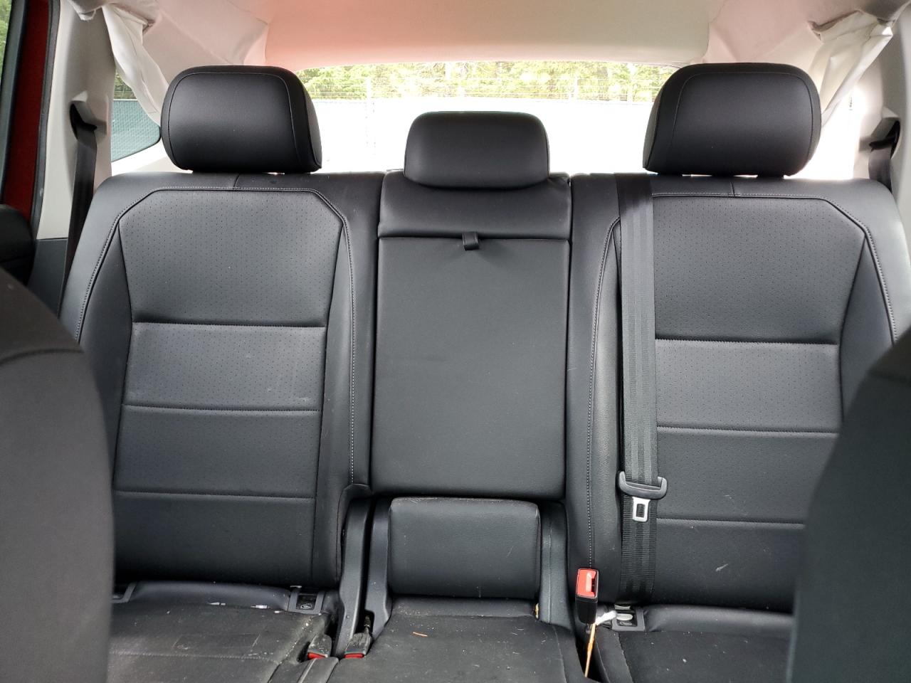 2019 Volkswagen Tiguan Se VIN: 3VV2B7AX2KM197116 Lot: 85570675