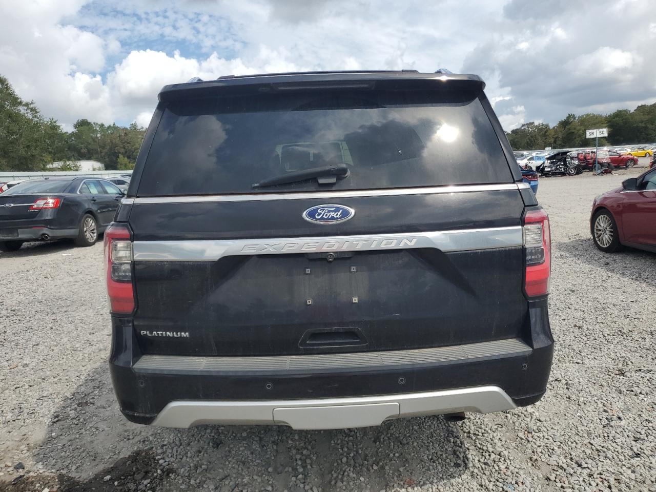 2019 Ford Expedition Platinum VIN: 1FMJU1LT2KEA70833 Lot: 81831235