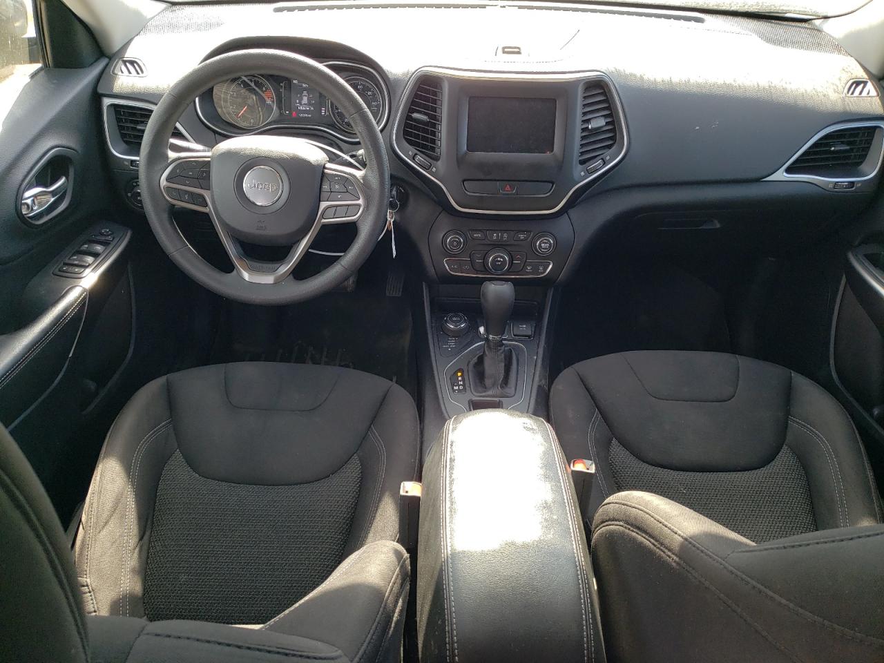 2019 Jeep Cherokee Latitude VIN: 1C4PJMCB9KD436552 Lot: 86794345