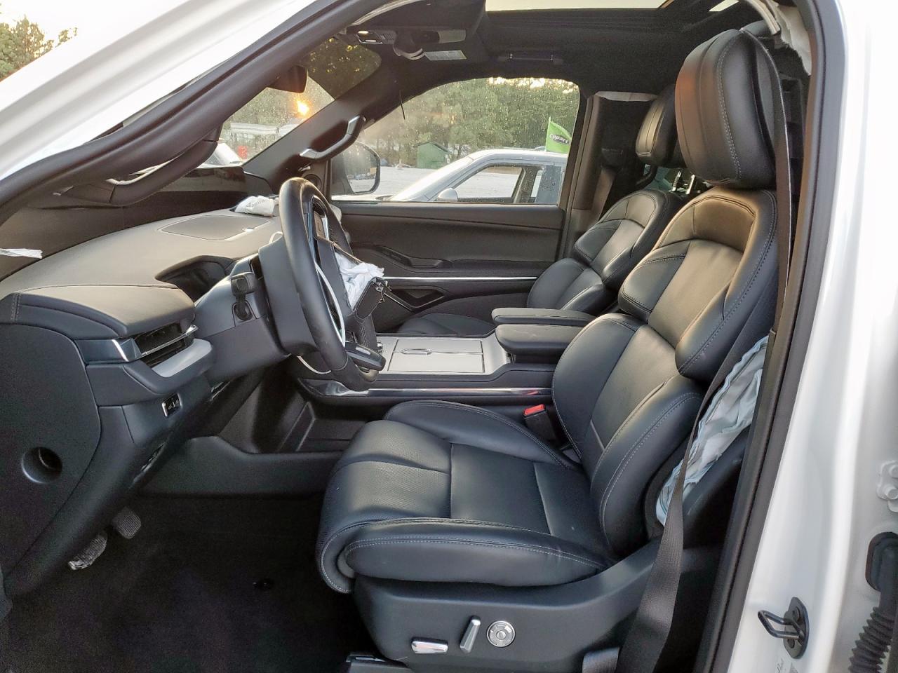 2025 Lincoln Navigator L Reserve VIN: 5LMJJ3LG4SEL03714 Lot: 86309685