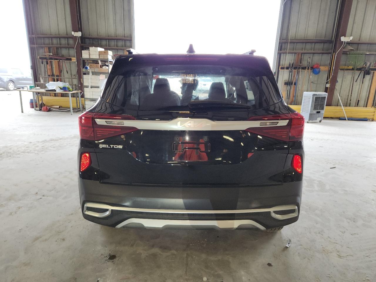 2023 Kia Seltos S VIN: KNDEUCAA4P7421952 Lot: 83793495