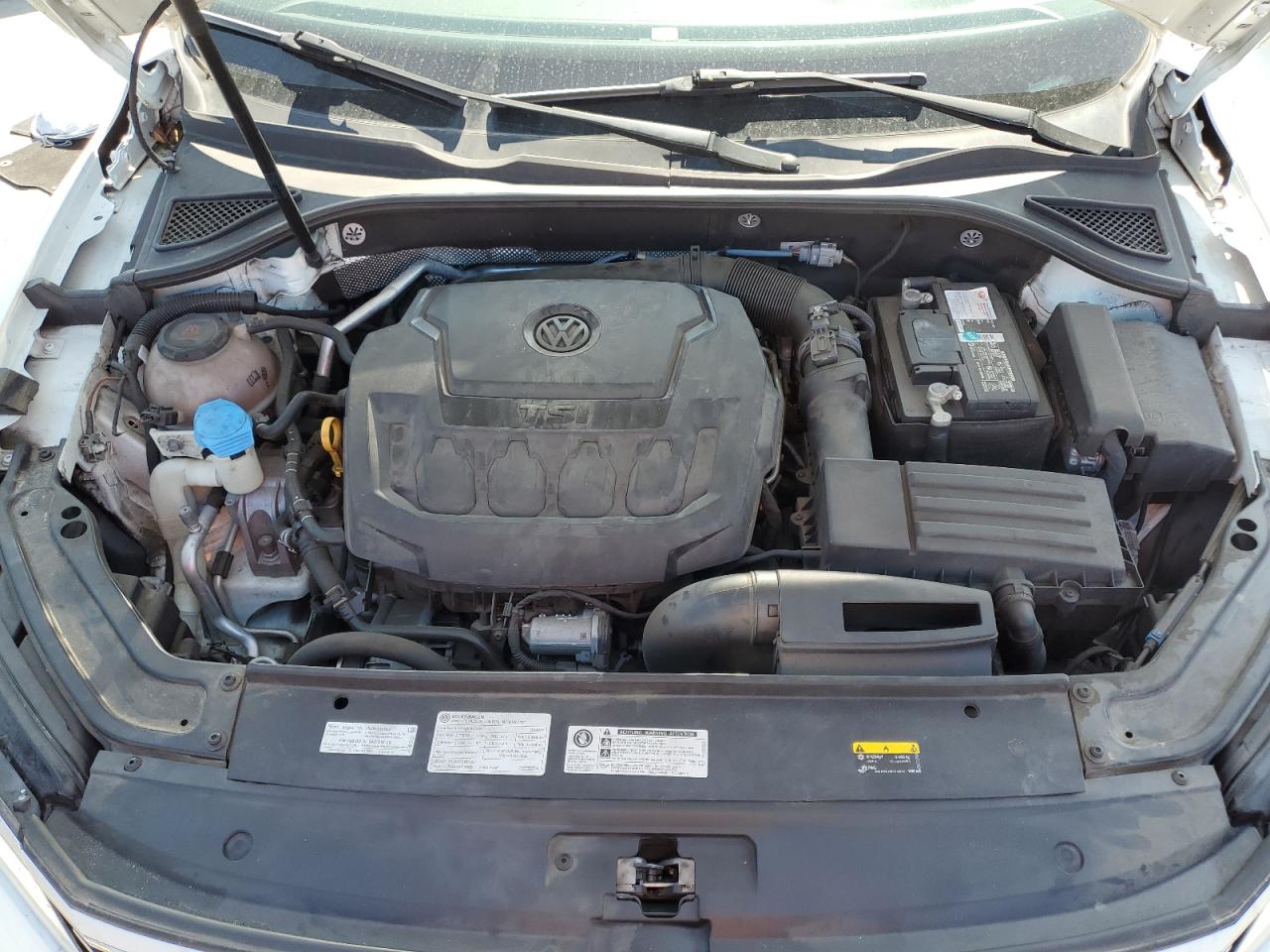 2018 Volkswagen Passat Se VIN: 1VWBA7A37JC042945 Lot: 81918505