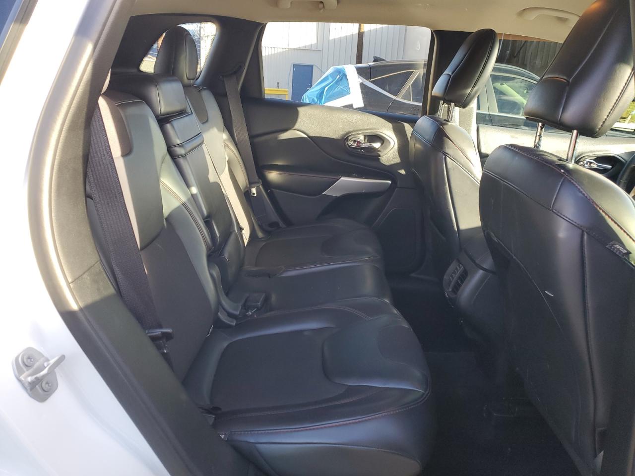 2017 Jeep Cherokee Trailhawk VIN: 1C4PJMBB2HW647378 Lot: 86664295