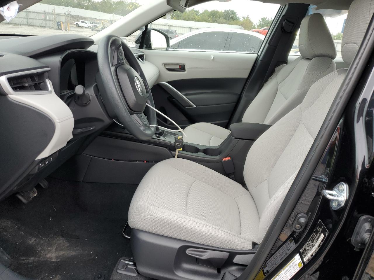 2026 Toyota Corolla Cross L VIN: 7MUAAAAG0TV153813 Lot: 85916425