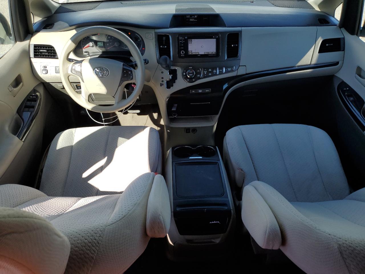 2014 Toyota Sienna Le VIN: 5TDKK3DC5ES505027 Lot: 85507545