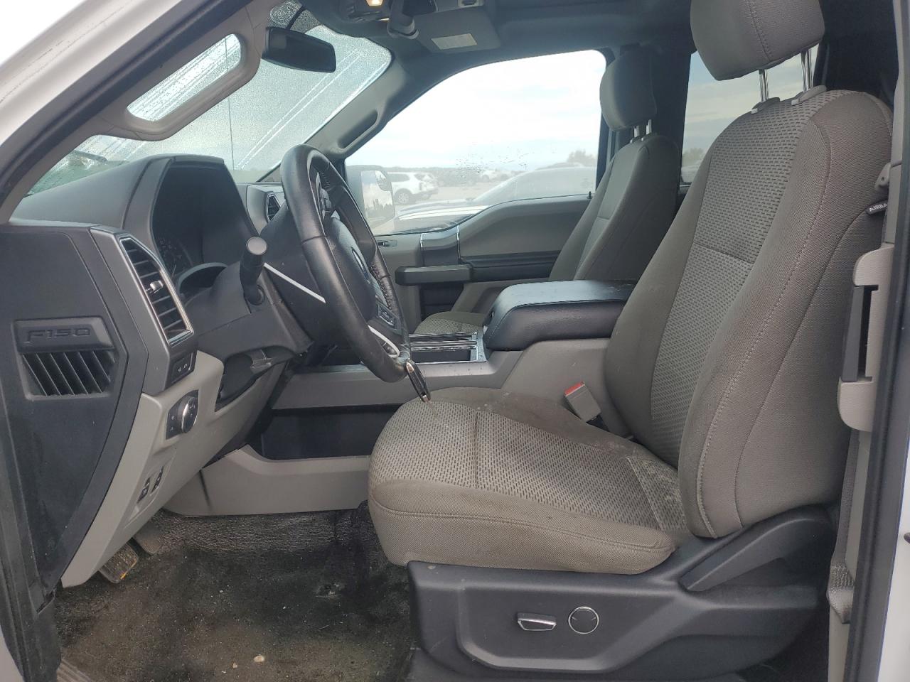 2018 Ford F150 Super Cab VIN: 1FTFX1E55JFA43604 Lot: 84291735