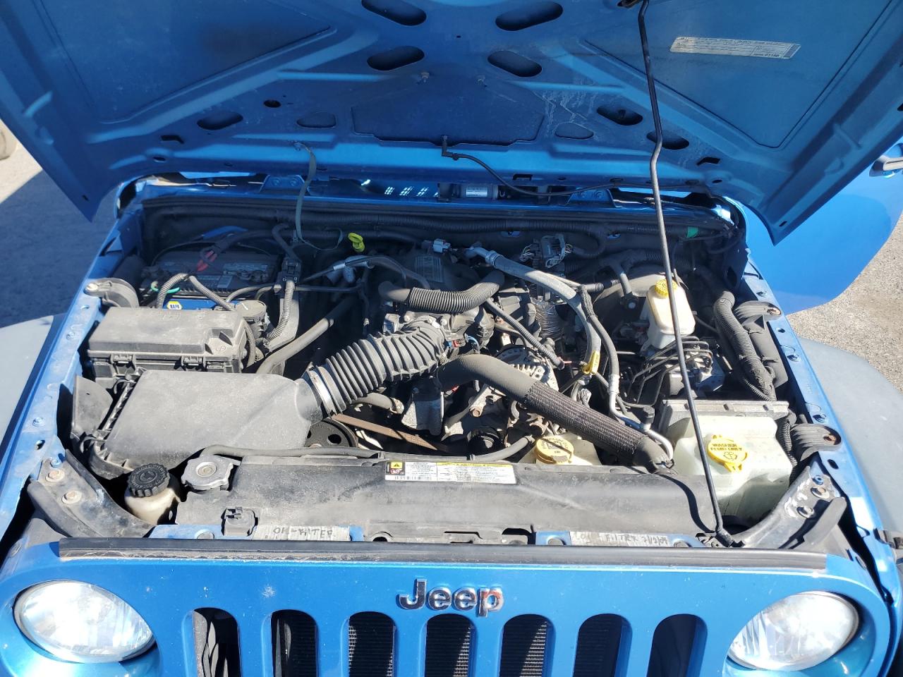 2010 Jeep Wrangler Sport VIN: 1J4AA2D15AL209406 Lot: 86987225