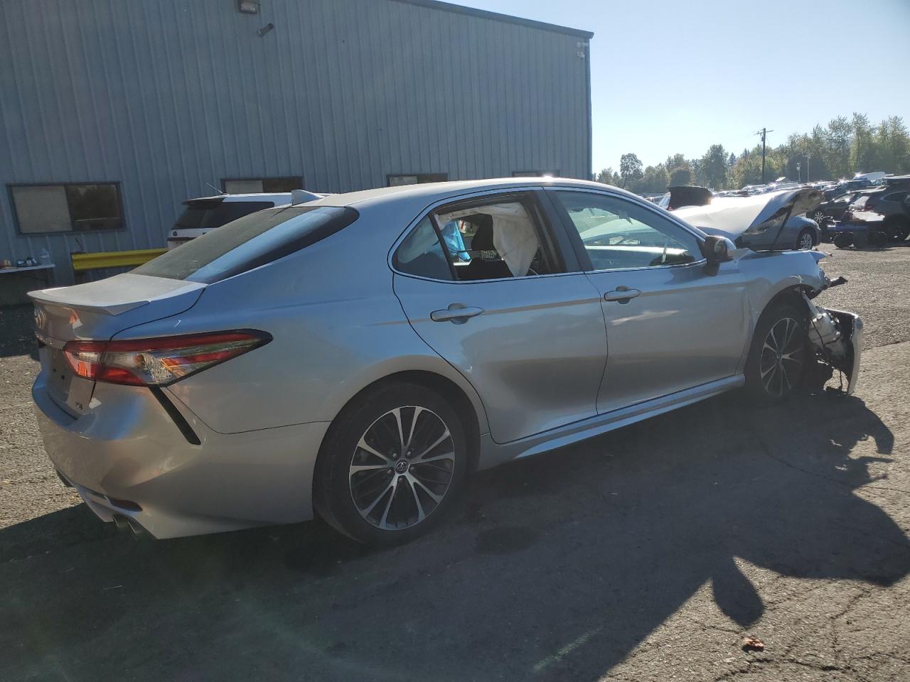 2019 Toyota Camry L VIN: 4T1B11HK5KU689557 Lot: 85389025