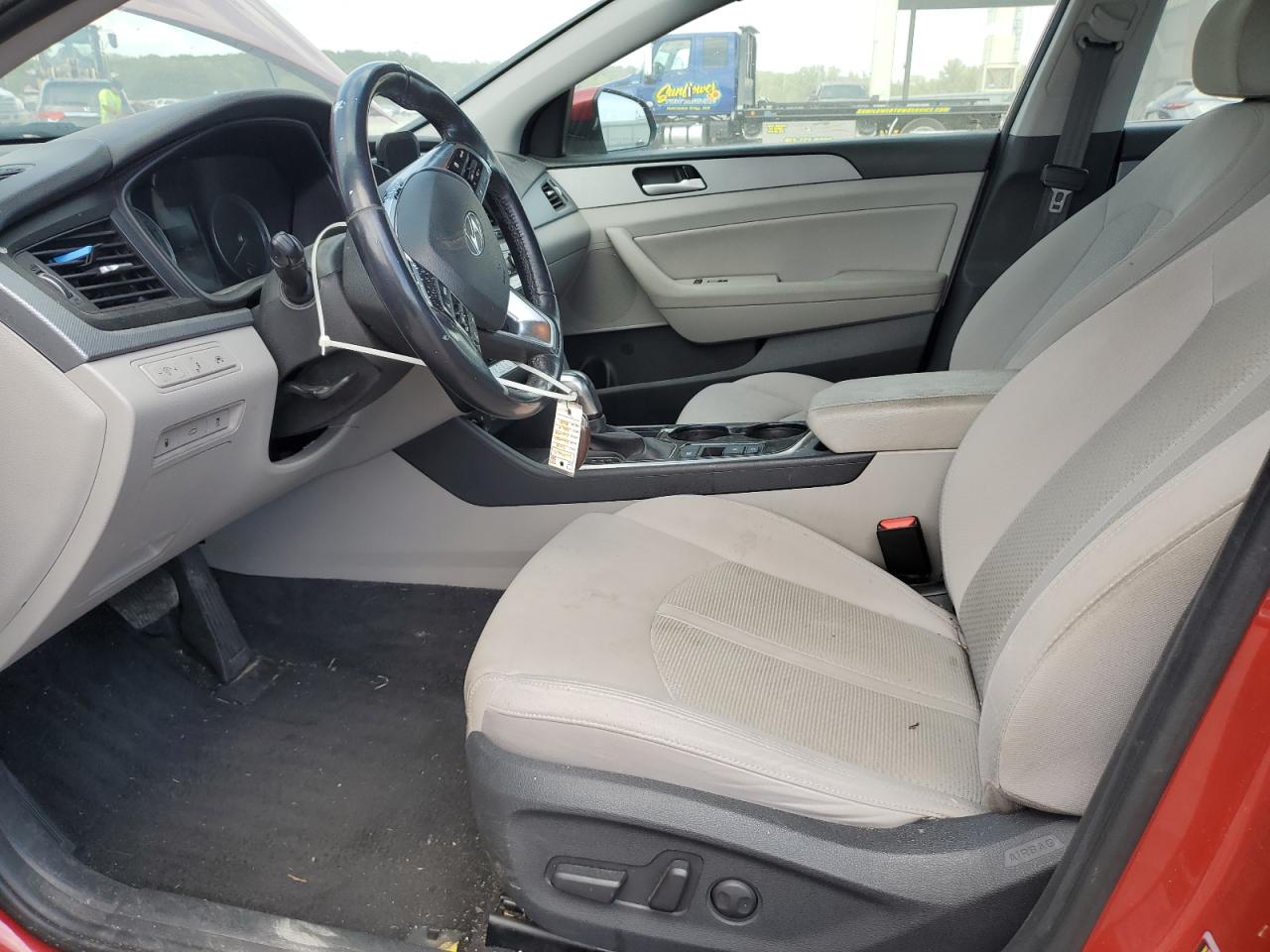 2018 Hyundai Sonata Sport VIN: 5NPE34AF9JH717878 Lot: 84604005