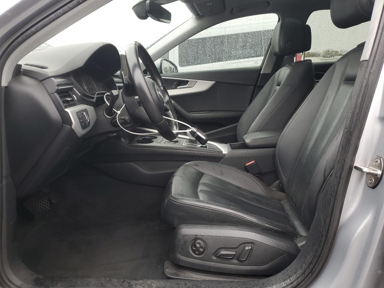 2017 Audi A4 Premium VIN: WAUGNAF42HN005499 Lot: 85896965