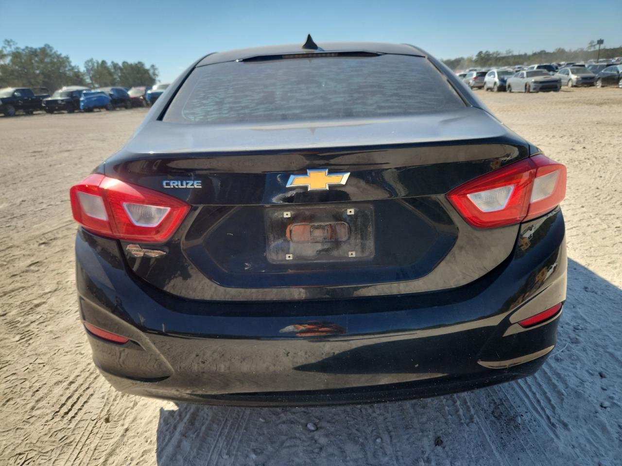 2017 Chevrolet Cruze Ls VIN: 1G1BC5SM7H7215724 Lot: 86494005