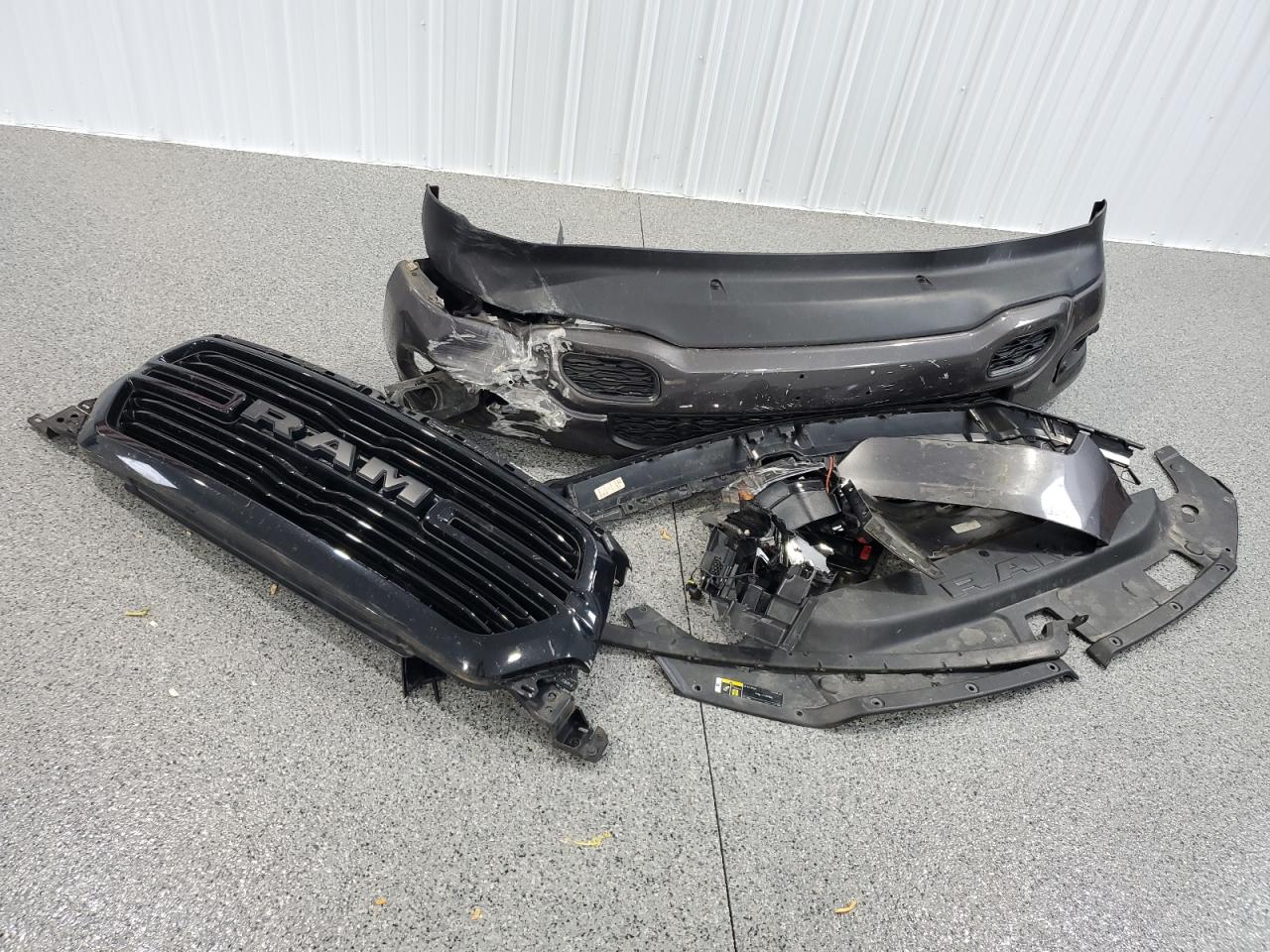 2020 Ram 1500 Big Horn/Lone Star VIN: 1C6RRFBGXLN332598 Lot: 82673935