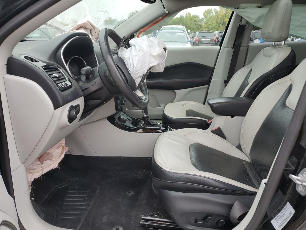 2017 Jeep Compass Limited VIN: 3C4NJDCB6HT646018 Lot: 86605875