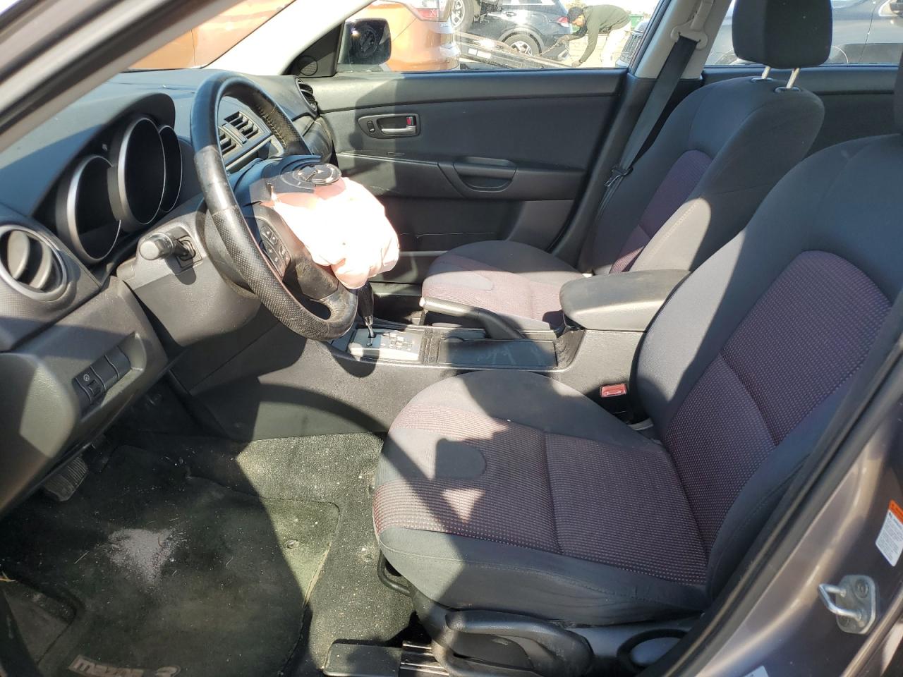 2005 Mazda 3 S VIN: JM1BK323451332925 Lot: 82414485