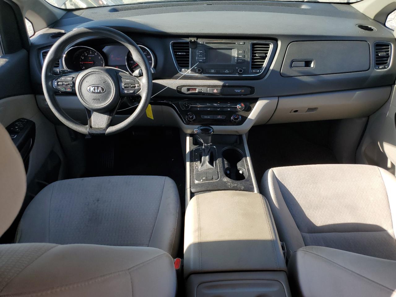 2017 Kia Sedona Lx VIN: KNDMB5C10H6220986 Lot: 84417695