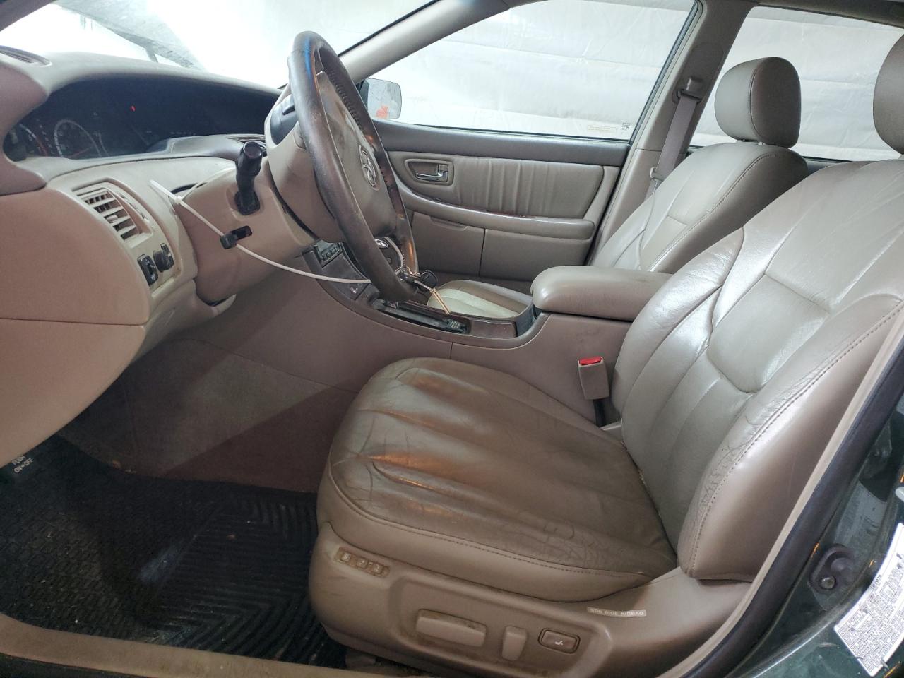 2002 Toyota Avalon Xl VIN: 4T1BF28B02U237121 Lot: 86492345