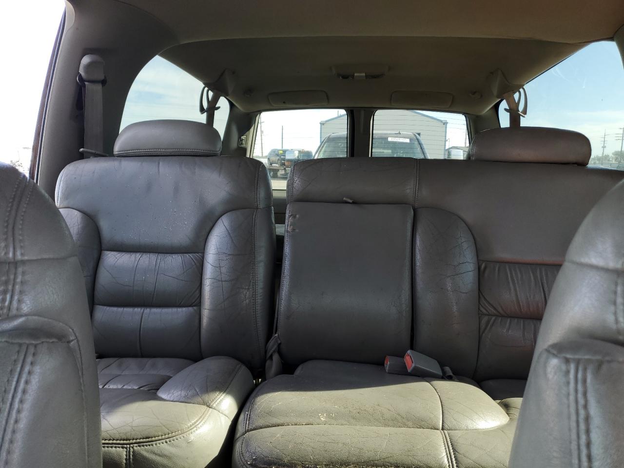 1997 Chevrolet Suburban K1500 VIN: 1GNFK16R3VJ338601 Lot: 89670345