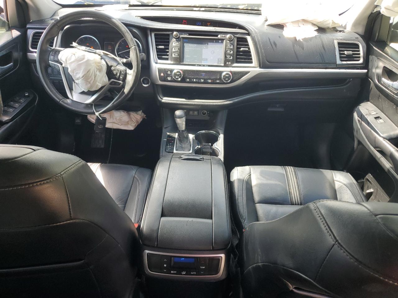 2018 Toyota Highlander Se VIN: 5TDKZRFHXJS541927 Lot: 84827925