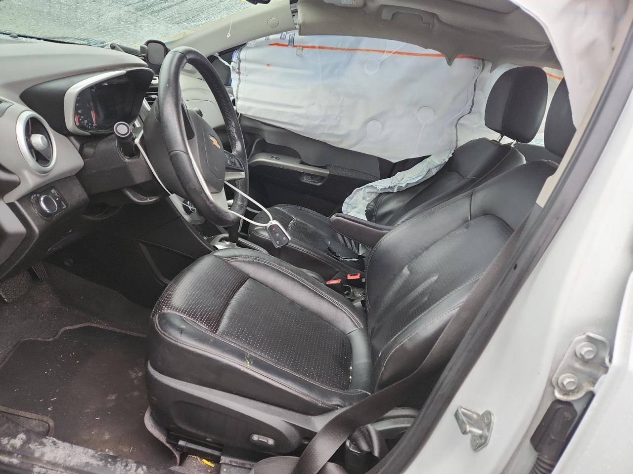 2020 Chevrolet Sonic Premier VIN: 1G1JF5SB5L4113592 Lot: 87020475