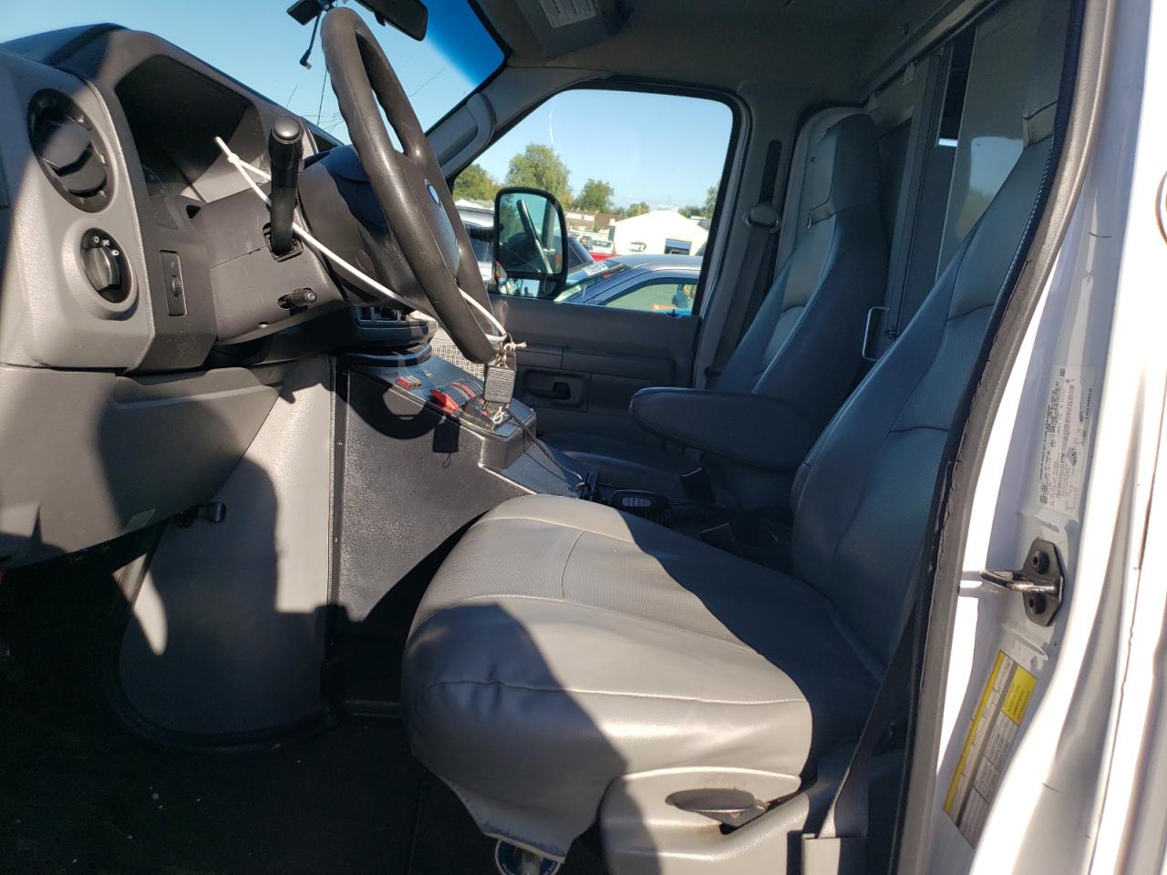 2014 Ford Econoline E350 Super Duty Van VIN: 1FDSS3EL2EDA82719 Lot: 85556275