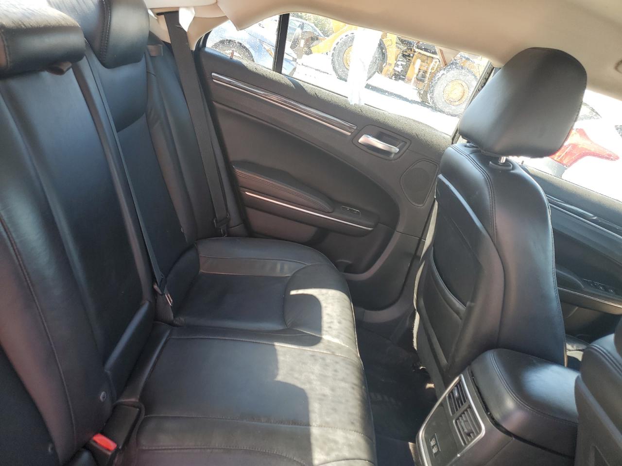 2018 Chrysler 300 Touring VIN: 2C3CCAAG4JH250123 Lot: 86633505