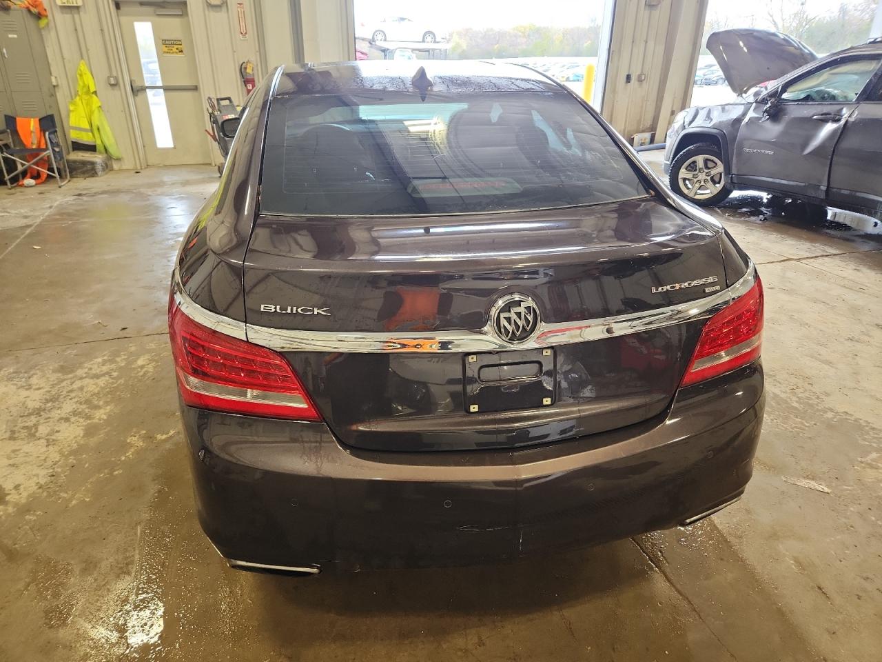 2015 Buick Lacrosse Premium VIN: 1G4GE5G3XFF305178 Lot: 90462075