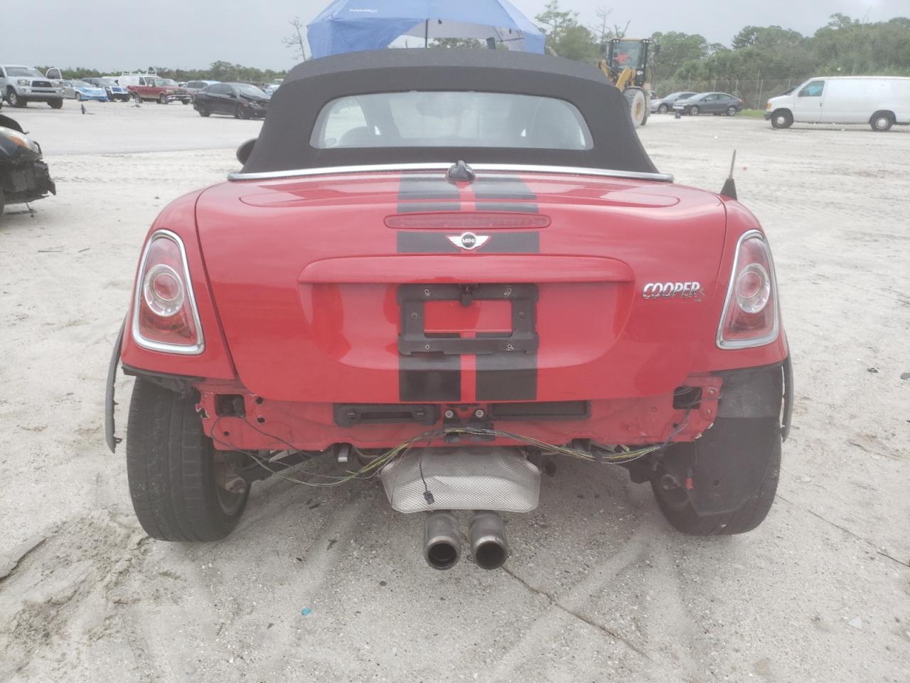 2015 Mini Cooper Roadster S VIN: WMWSY3C56FT567019 Lot: 86067785