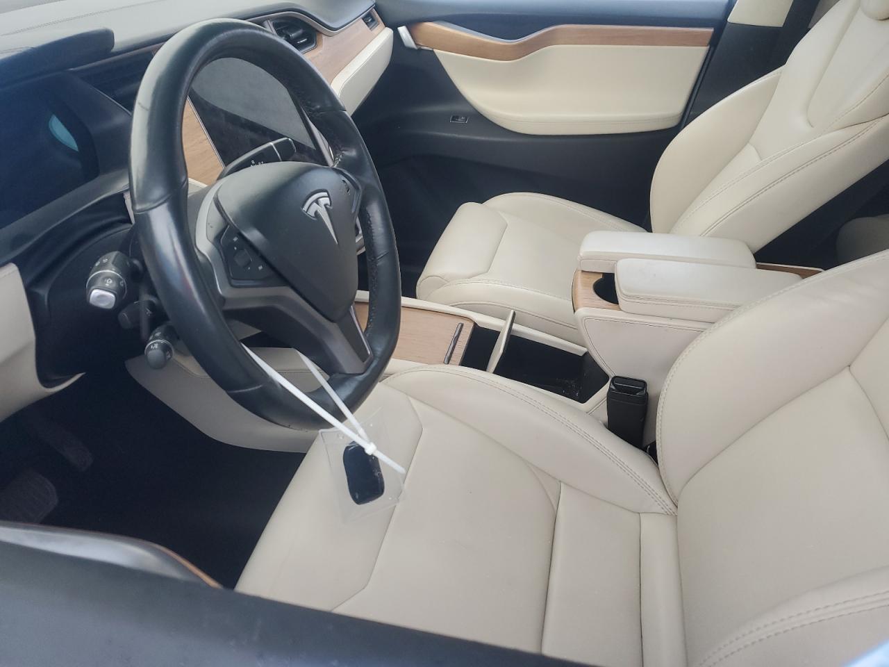 2019 Tesla Model X VIN: 5YJXCBE29KF151600 Lot: 86162595