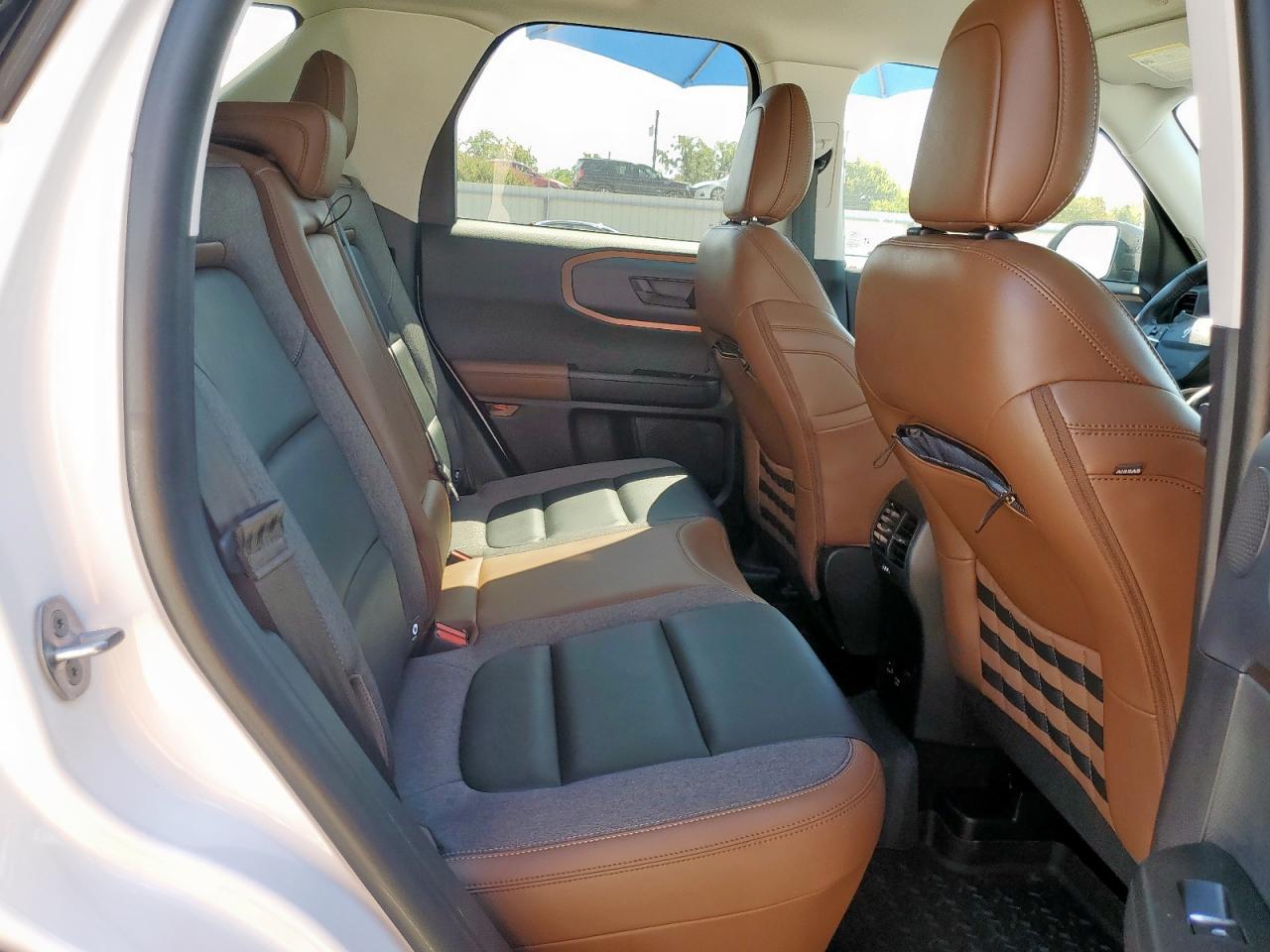 2022 Ford Bronco Sport Outer Banks VIN: 3FMCR9C64NRD43632 Lot: 84700325