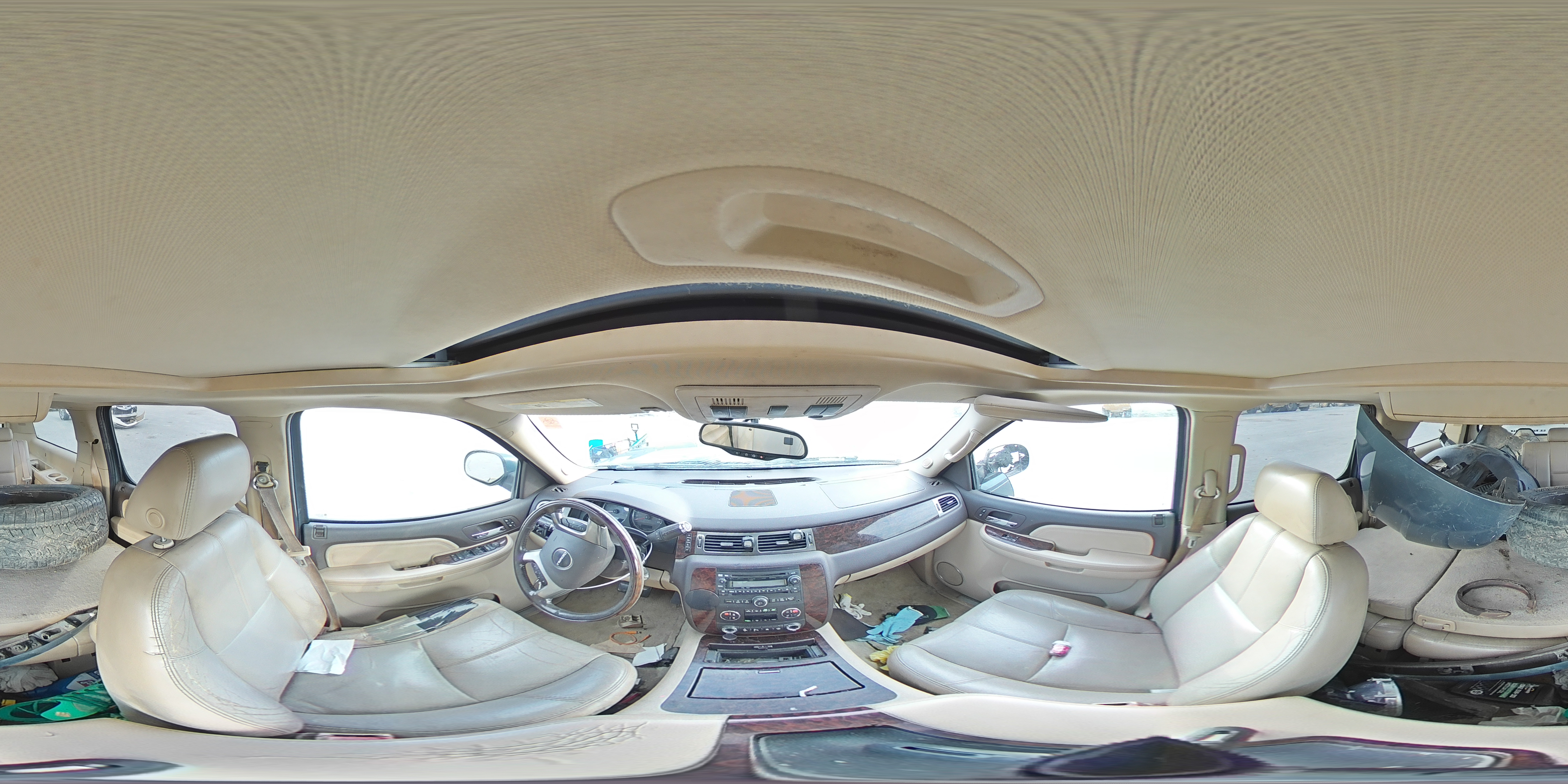 2007 GMC Yukon Xl Denali VIN: 1GKFK668X7J192380 Lot: 81927925