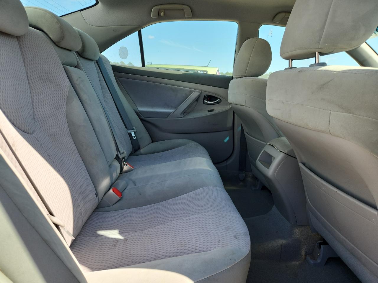 2011 Toyota Camry Base VIN: 4T1BF3EKXBU630487 Lot: 84523115