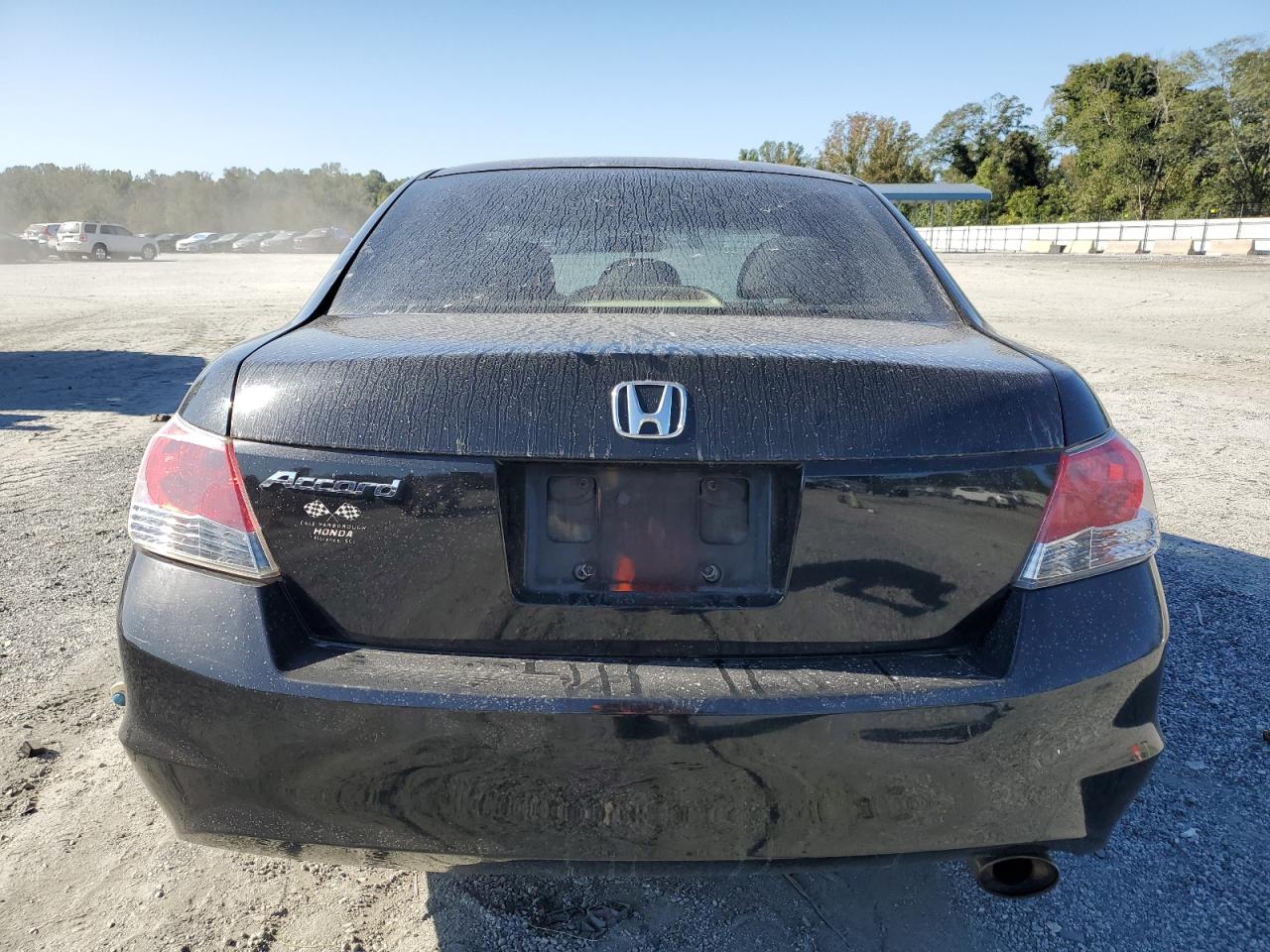 2010 Honda Accord Lxp VIN: 1HGCP2F40AA137614 Lot: 85197125