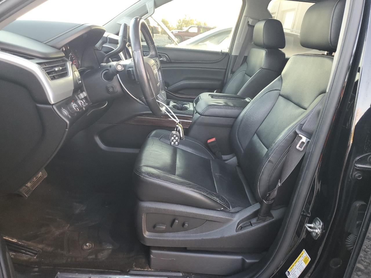 2015 GMC Yukon Xl K1500 Slt VIN: 1GKS2HKC2FR566906 Lot: 85903465