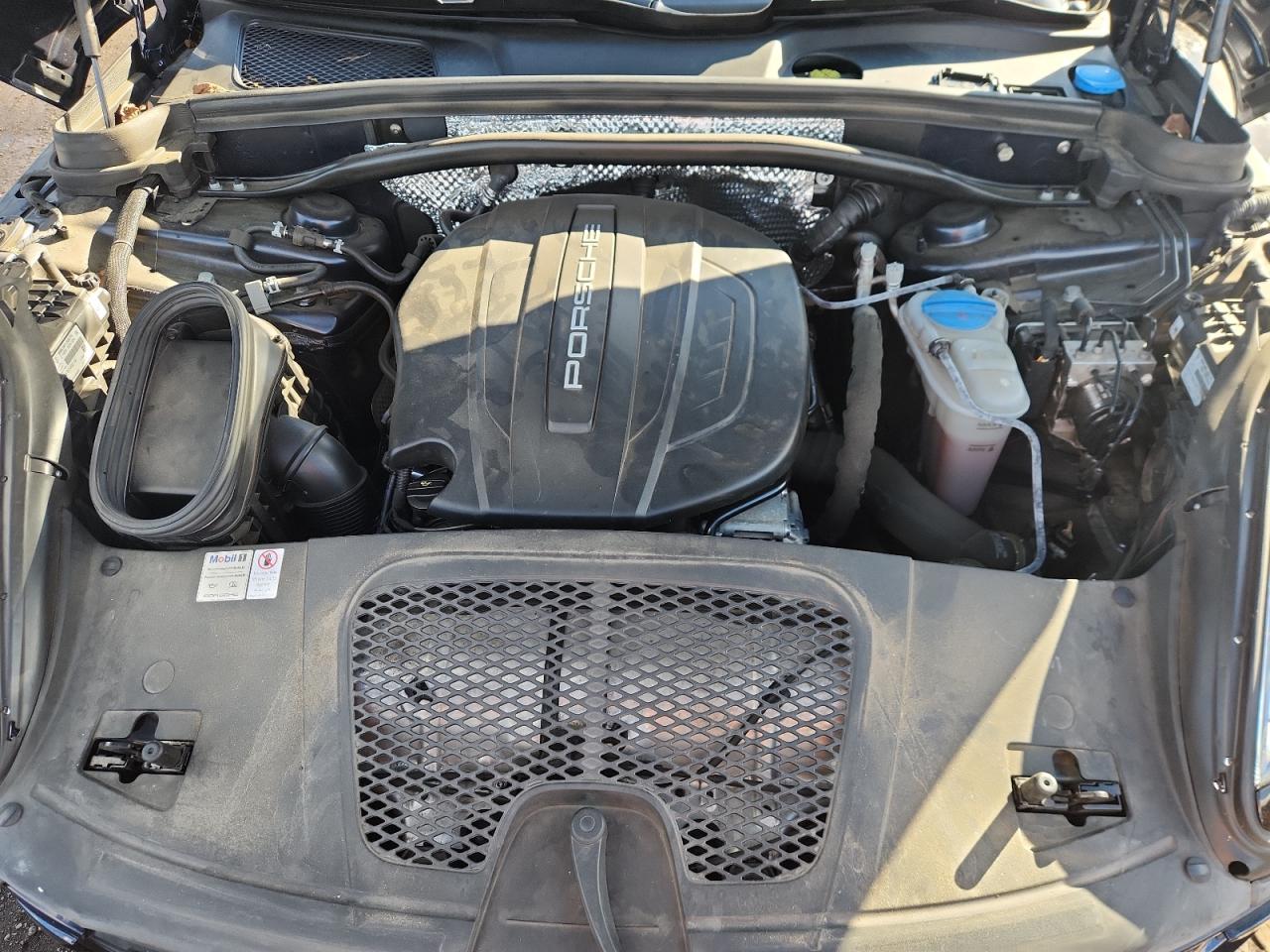 2018 Porsche Macan VIN: WP1AA2A54JLB14203 Lot: 89539155