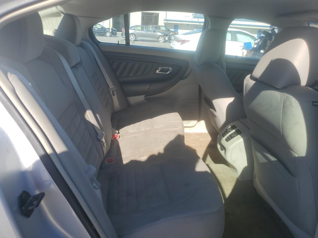 2011 Ford Taurus Se VIN: 1FAHP2DW1BG186284 Lot: 90042935