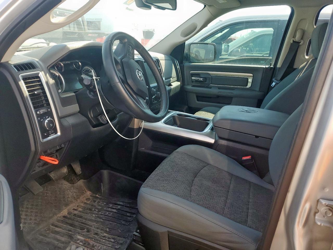 2017 Ram 1500 Slt VIN: 1C6RR7LT9HS553720 Lot: 81885395