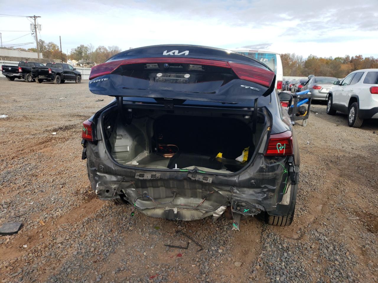 2023 Kia Forte Gt Line VIN: 3KPF54AD2PE570488 Lot: 90776965