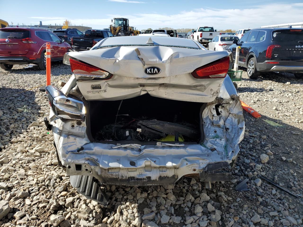 2018 Kia Forte Lx VIN: 3KPFL4A71JE223984 Lot: 86883585