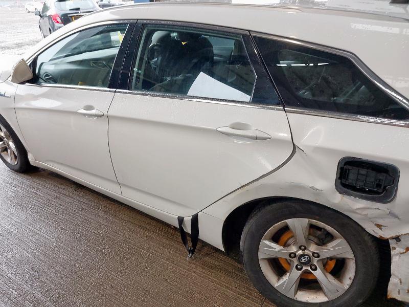 2013 HYUNDAI I40 ACTIVE BLUE DRIVE CRD 