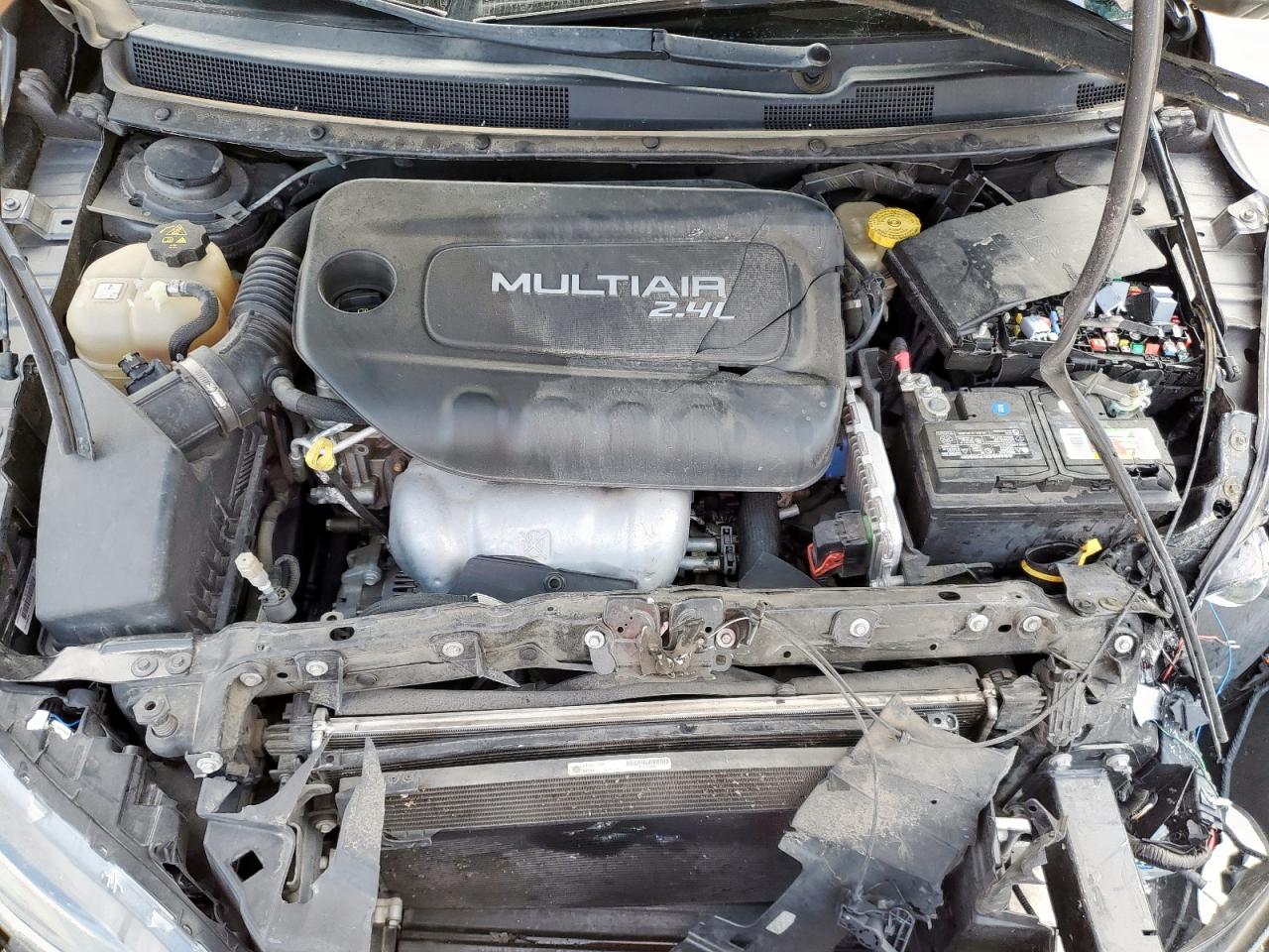 2016 Chrysler 200 Limited VIN: 1C3CCCAB3GN171610 Lot: 90132065